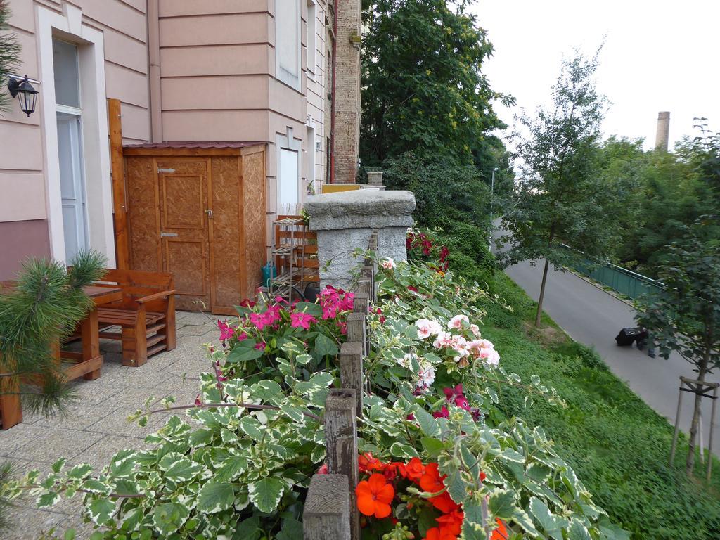 Victoria Design Stays - Apartment Rehorova Prag Exterior foto